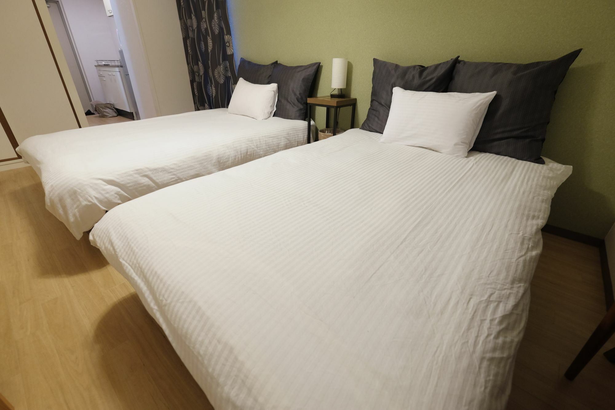 Ookini Hotels Karasuma Gojo Apartment Киото Екстериор снимка